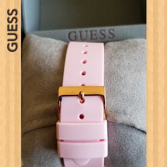 GUESS NWT Women's Watch Pink Gold Rose - Picture 6 of 8